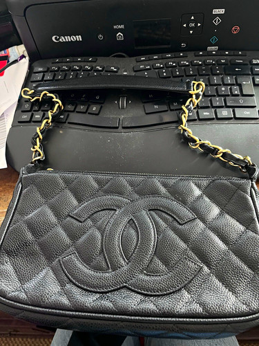Chanel black quilted leather - chanel,