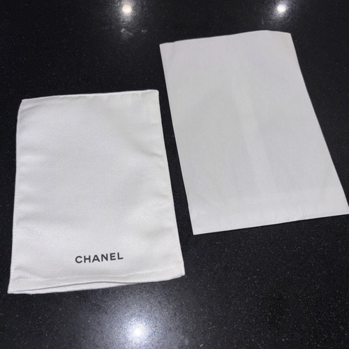Chanel small dust bag 20 - 14,