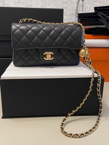 Chanel classic mini flap - chanel,