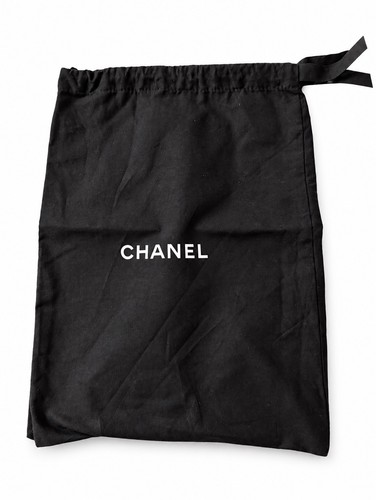 Chanel authentic small black - authentic,