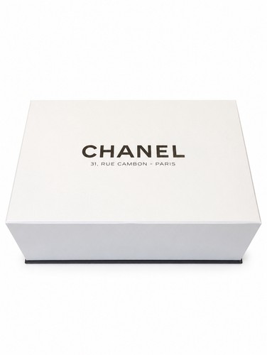 Chanel white designer gift box - chanel,