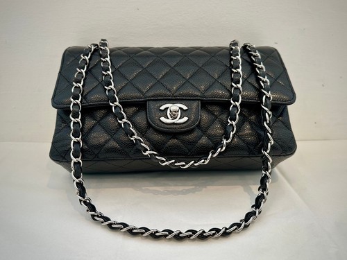 Chanel medium classic - chanel,