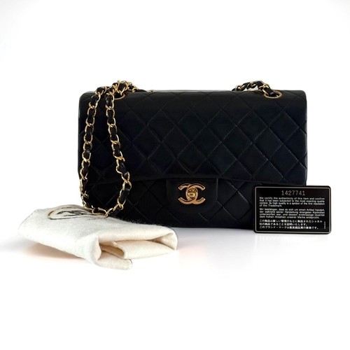 Authentic chanel timeless - chanel, 25