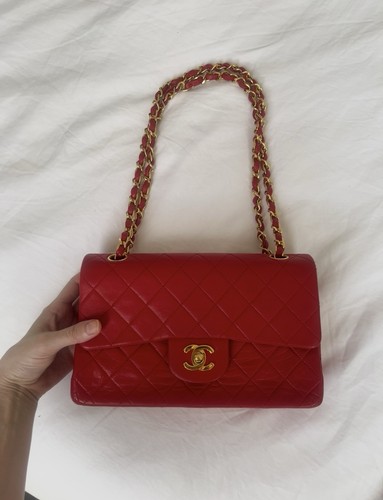 Chanel red quilted lambskin - quilted,