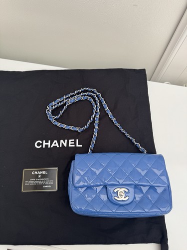 Chanel patent light - light, mini