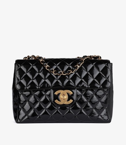 Chanel black quilted - chanel,