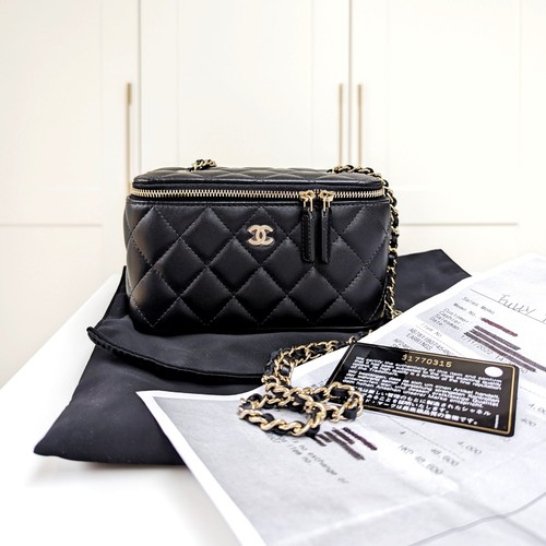 Authentic chanel black - authentic,