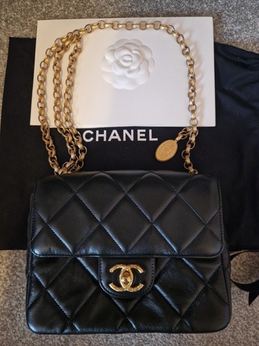 Chanel small leather flap - leather,