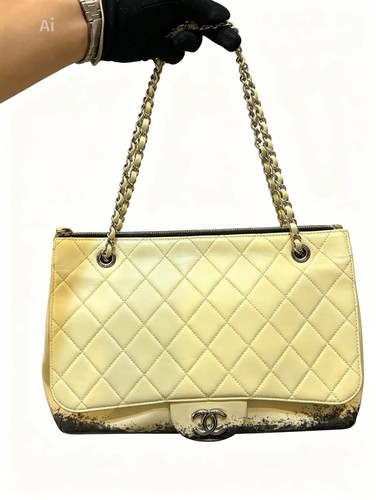 Chanel ivory quilted - ivory, shoulder